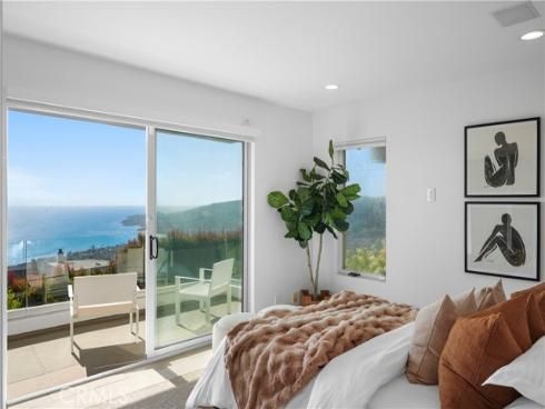 1119 Katella Street, Laguna Beach, CA