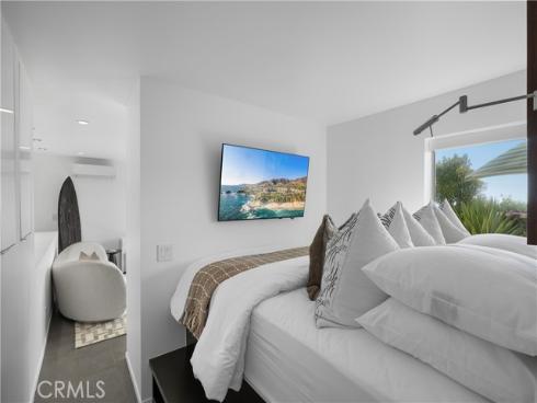 1119 Katella Street, Laguna Beach, CA