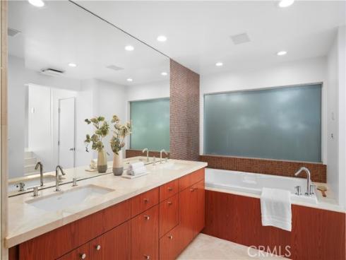 1119 Katella Street, Laguna Beach, CA