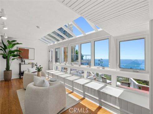 1105 Summit Drive, Laguna Beach, CA