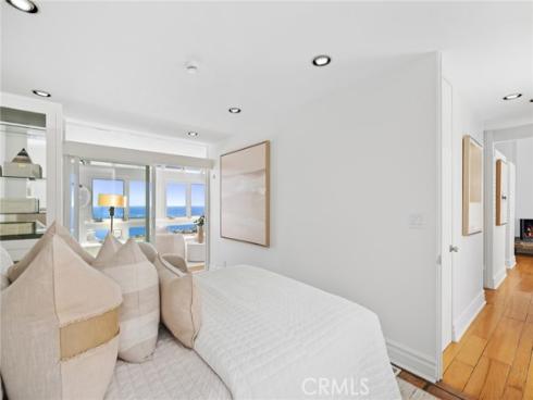 1105 Summit Drive, Laguna Beach, CA