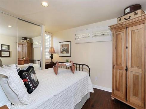486 Locust Street, Laguna Beach, CA