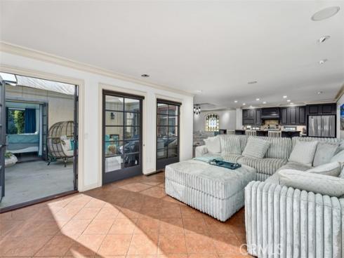 486 Locust Street, Laguna Beach, CA