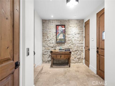 2100 Crestview Drive, Laguna Beach, CA