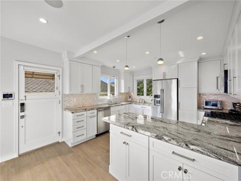 166 Fairview , Laguna Beach, CA
