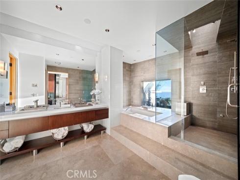 2665 Victoria Drive, Laguna Beach, CA