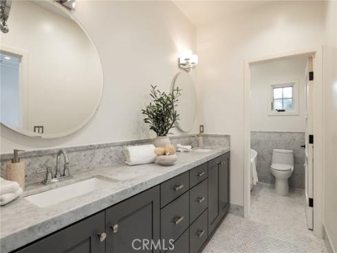 461 Linden Street, Laguna Beach, CA