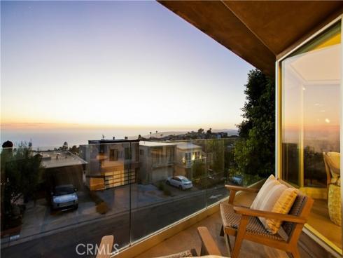 928 Quivera Street, Laguna Beach, CA