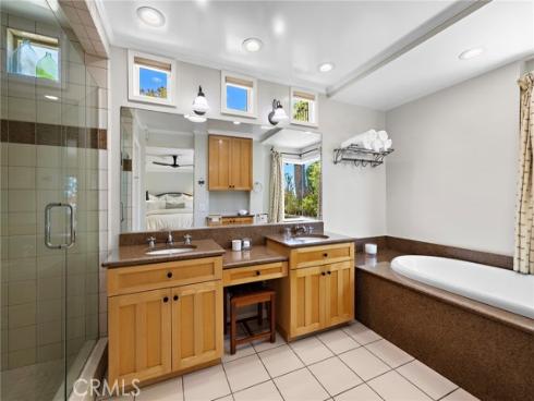 31953 10th Avenue, Laguna Beach, CA