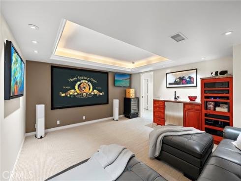 31953 10th Avenue, Laguna Beach, CA
