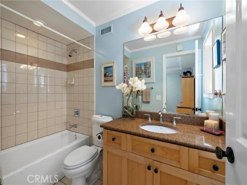 31953 10th Avenue, Laguna Beach, CA