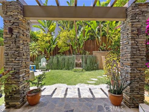 31953 10th Avenue, Laguna Beach, CA