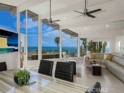 2 Camel Point , Laguna Beach, CA