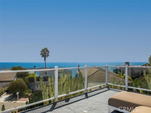 2 Camel Point , Laguna Beach, CA