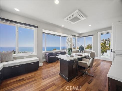 1076 Skyline Drive, Laguna Beach, CA