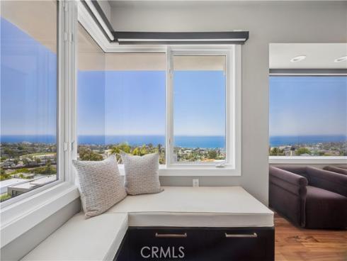 1076 Skyline Drive, Laguna Beach, CA