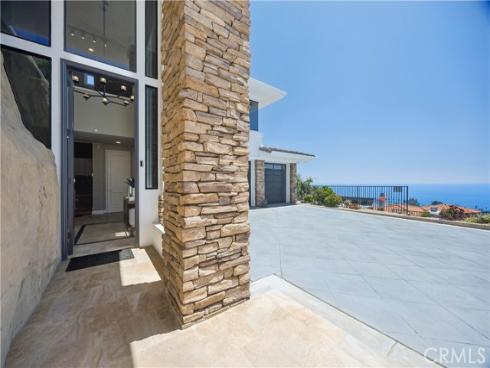 1076 Skyline Drive, Laguna Beach, CA