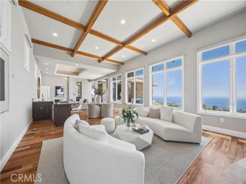 1076 Skyline Drive, Laguna Beach, CA