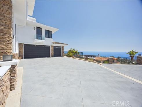 1076 Skyline Drive, Laguna Beach, CA