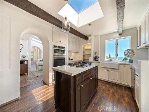 1046 Oro , Laguna Beach, CA