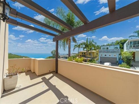 1046 Oro , Laguna Beach, CA