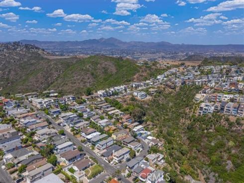 1046 Oro , Laguna Beach, CA
