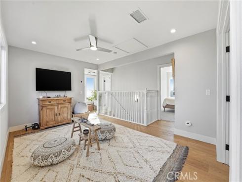 3078 Zell , Laguna Beach, CA