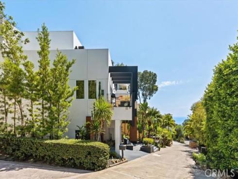 845 Summit Drive, Laguna Beach, CA