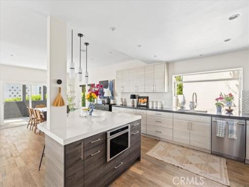 845 Summit Drive, Laguna Beach, CA