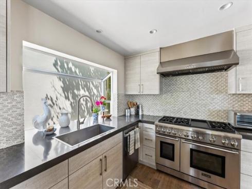 845 Summit Drive, Laguna Beach, CA