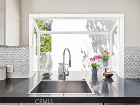 845 Summit Drive, Laguna Beach, CA