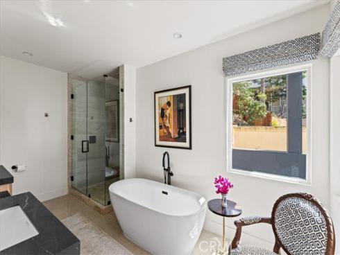 845 Summit Drive, Laguna Beach, CA