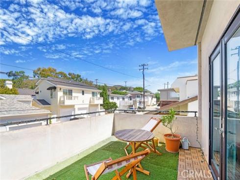 174 Cliff B Drive, Laguna Beach, CA