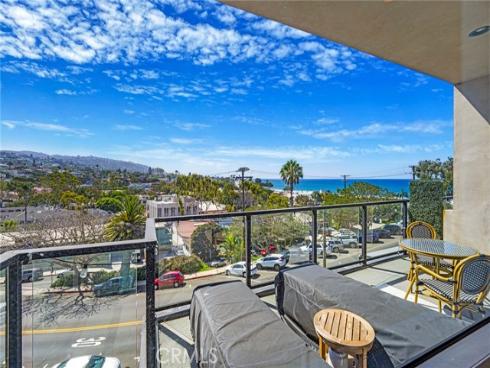 174 Cliff B Drive, Laguna Beach, CA