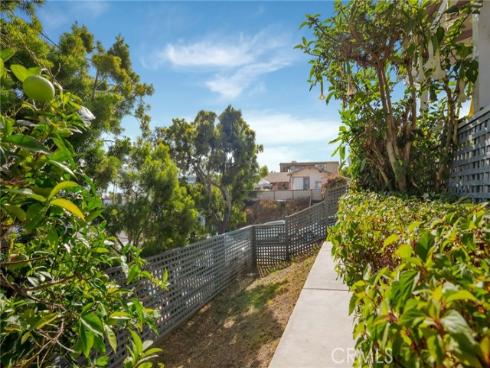 217 Wave Street, Laguna Beach, CA
