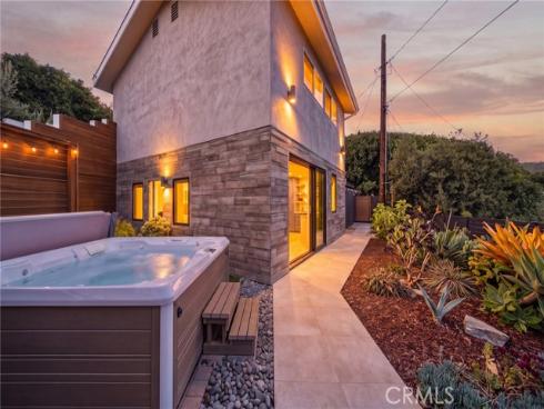 1474 Bluebird Canyon Drive, Laguna Beach, CA