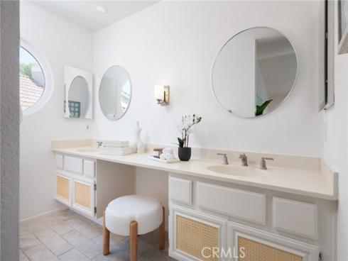 11 Encinitas Court, Laguna Beach, CA