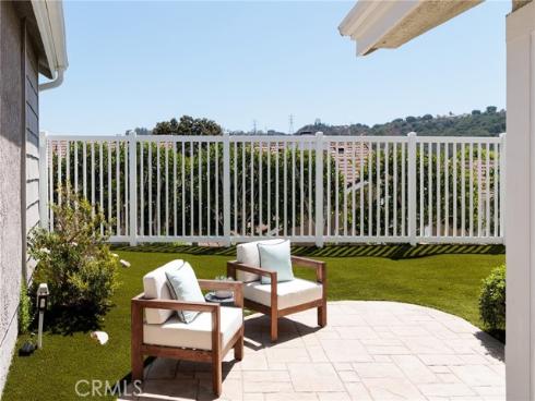 11 Encinitas Court, Laguna Beach, CA