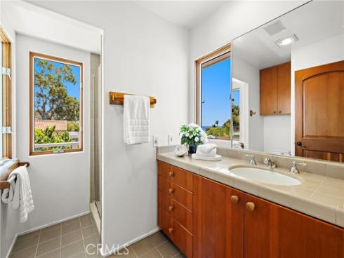 429 Aster , Laguna Beach, CA