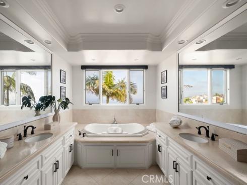 740 Bolsana , Laguna Beach, CA