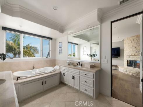 740 Bolsana , Laguna Beach, CA
