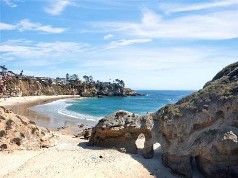 1 Vista Del Sol , Laguna Beach, CA