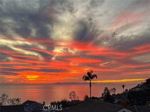 1 Vista Del Sol , Laguna Beach, CA