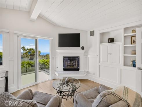 1 Vista Del Sol , Laguna Beach, CA