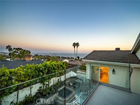 1 Vista Del Sol , Laguna Beach, CA