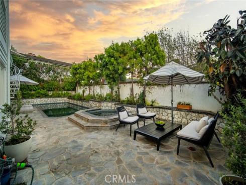 1 Vista Del Sol , Laguna Beach, CA