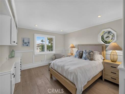 1 Vista Del Sol , Laguna Beach, CA