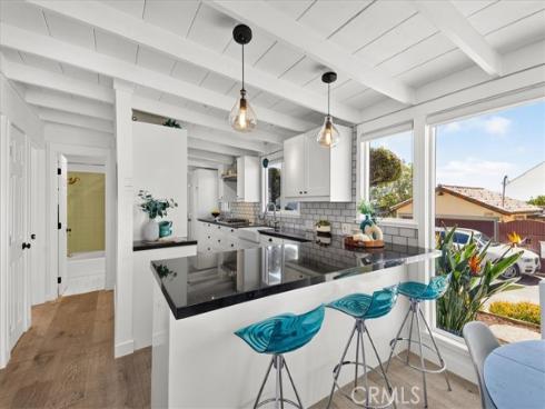 31982 Virginia , Laguna Beach, CA