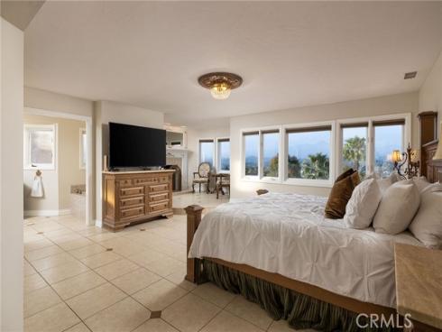 25761 Highplains , Laguna Hills, CA