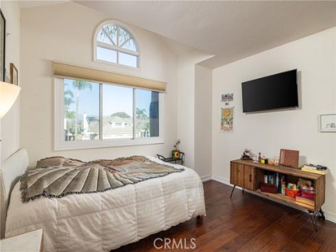 26041 Spur Branch Lane, Laguna Hills, CA
